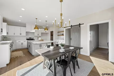 12383 Fenwick St, Papillion, NE 68046