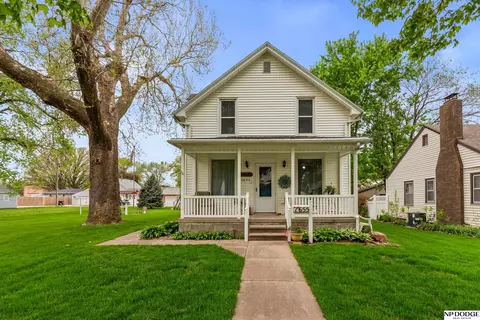 1655 N Main St, Fremont, NE 68025