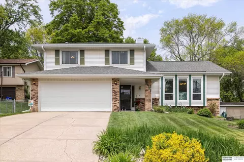 14724 Jefferson Cir, Omaha, NE 68137