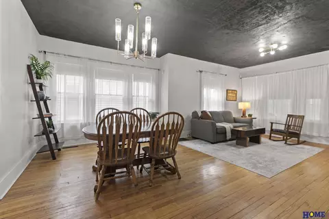 Dining - 728 N 3rd St, Seward, NE 68434 photo 2 of 4