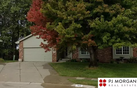 11612 Ridgeview Cir, Papillion, NE 68133