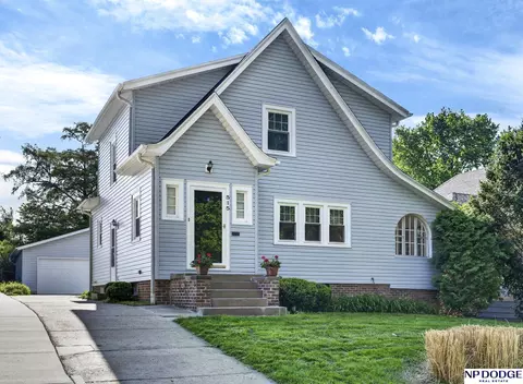 515 S 51st Ave, Omaha, NE 68106