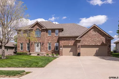 6005 N 163 St, Omaha, NE 68116