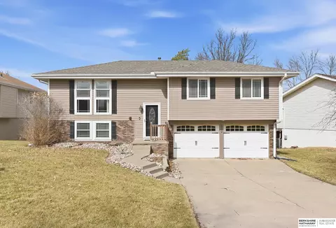 6224 S 109th St, Omaha, NE 68137
