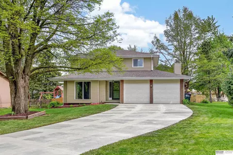 14804 Decatur Plz, Omaha, NE 68154