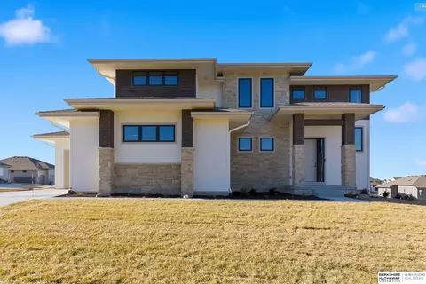 11616 S 115th St, Papillion, NE 68046