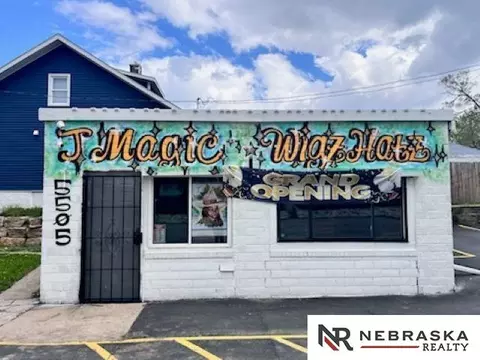 5511-5509 N 5505 N 30th St, Omaha, NE 68111