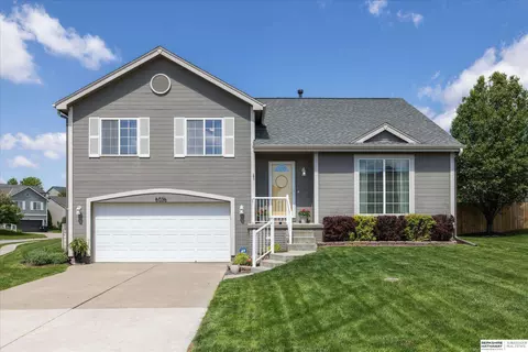 6036 S 186th Ave, Omaha, NE 68135