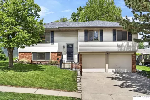 13708 Frederick Ave, Omaha, NE 68138
