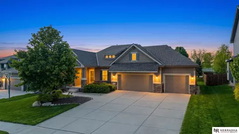20003 Polk St, Omaha, NE 68135