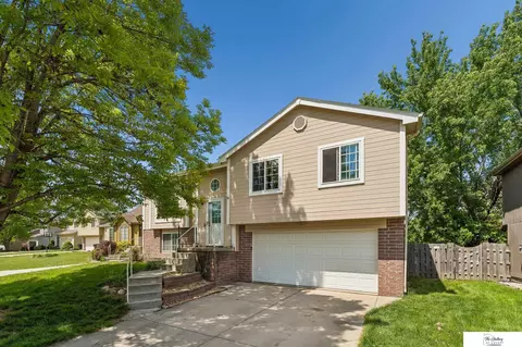 Exterior - 14664 Meredith Ave, Omaha, NE 68116 photo 1 of 8