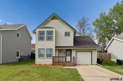 3468 Fowler Cir, Omaha, NE 68112
