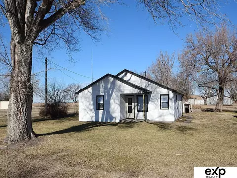 740 W 10th St, North Bend, NE 68649