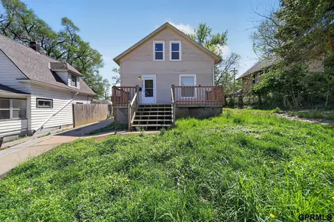 3723 Franklin St, Omaha, NE 68111