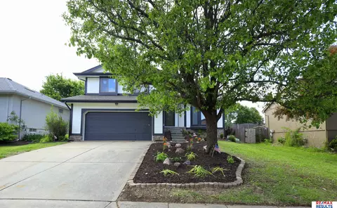 3018 N 155 Ave, Omaha, NE 68116