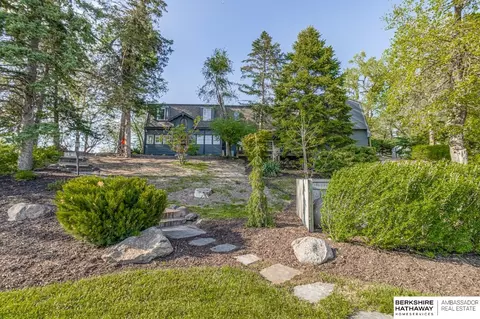 29106 Sokol Plz, Waterloo, NE 68069