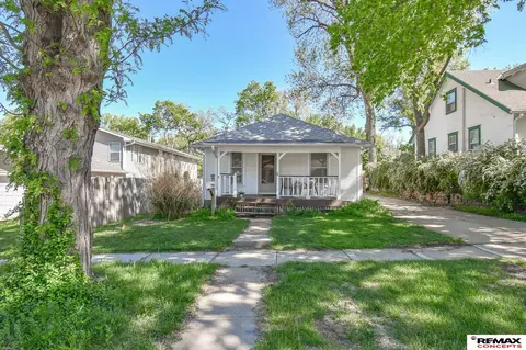 1444 Dakota St, Lincoln, NE 68502