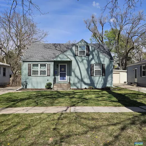 4308 D St, Lincoln, NE 68510