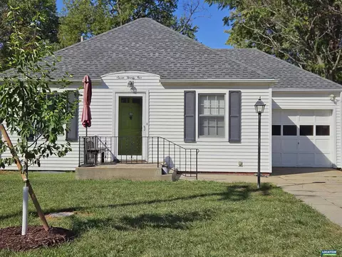 725 S 44th St, Lincoln, NE 68510