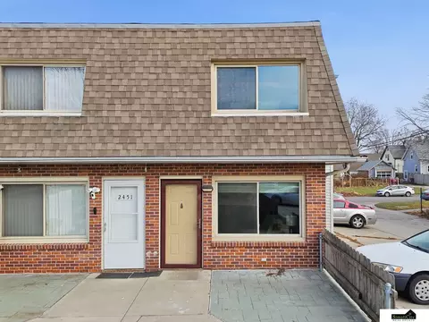 2449 U St #2449U, Lincoln, NE 68503
