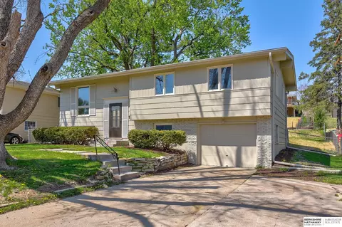 9436 Miami St, Omaha, NE 68134