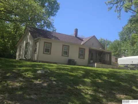 224 S 12th St, Plattsmouth, NE 68048
