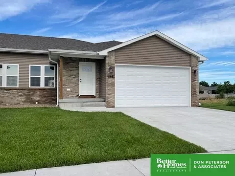 1165 S Kate Ave, Fremont, NE 68025