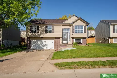 14414 S 28 St, Bellevue, NE 68123