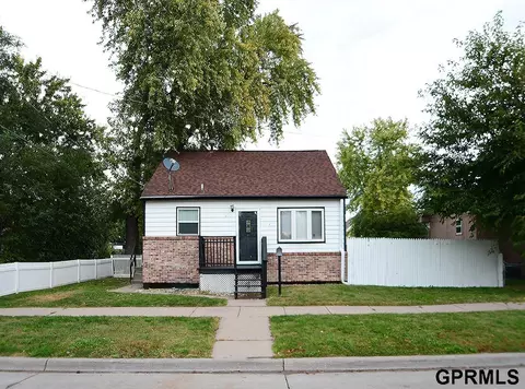 2306 6th Ave, Council Bluffs, IA 51501