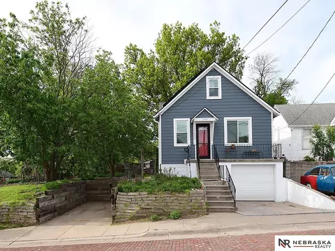 1439 Phelps St, Omaha, NE 68107