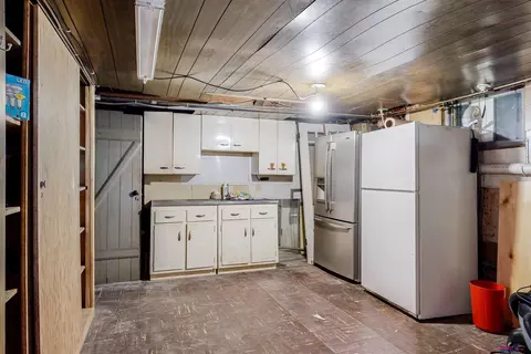 Kitchen - 202 E Thomas St, Avoca, IA 51521 photo 6 of 6