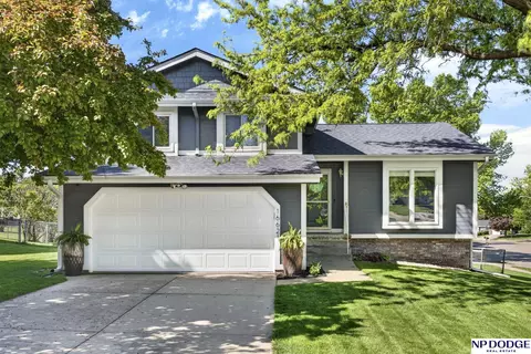 16621 Ohern St, Omaha, NE 68135