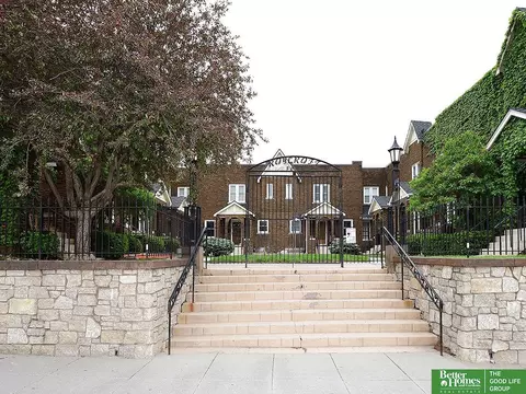 5017 Underwood Ave #7, Omaha, NE 68132