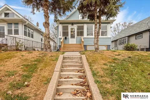 1330 S 21st St, Omaha, NE 68107