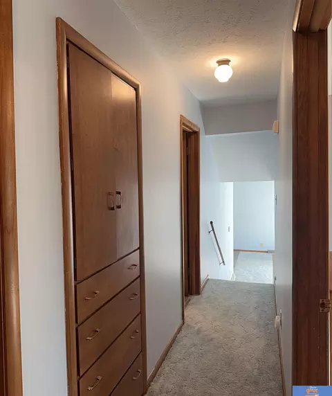 Entry Way - 1005 N 16th Ave, Beatrice, NE 68310 photo 1 of 1