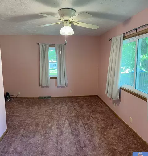 Bedroom - 1005 N 16th Ave, Beatrice, NE 68310 photo 7 of 7