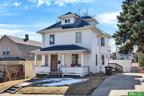 3521 Jones St, Omaha, NE 68105
