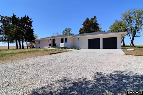 24936 County 26 Rd, Arlington, NE 68022
