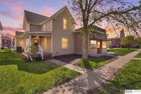 1941 K St, Lincoln, NE 68510