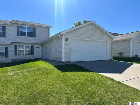 2400 Ramsey Rd, Lincoln, NE 68524