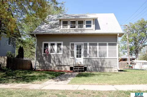 6516 Aylesworth Ave, Lincoln, NE 68505