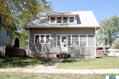 6516 Aylesworth Ave, Lincoln, NE 68505