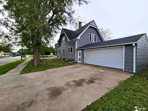 Other - 201 S Jefferson St, Bruning, NE 68322 photo 4 of 19