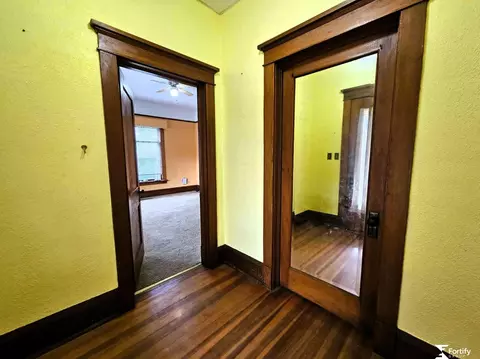 Entry Way - 201 S Jefferson St, Bruning, NE 68322 photo 1 of 3