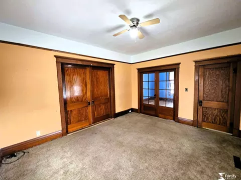 Living - 201 S Jefferson St, Bruning, NE 68322 photo 4 of 5