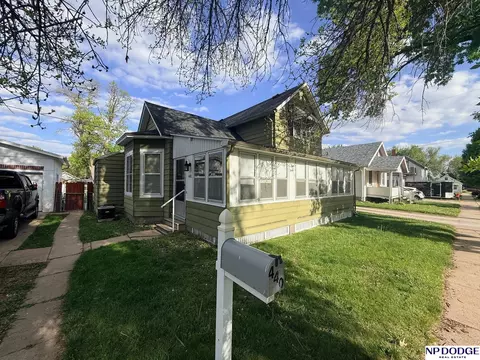 440 N L St, Fremont, NE 68025