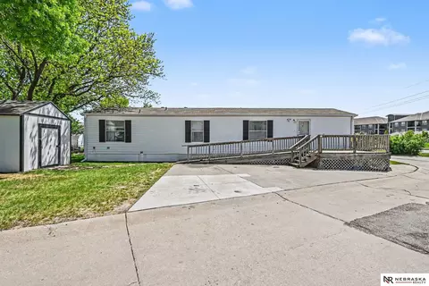 910 W 6th St Lot 23 St, Papillion, NE 68046