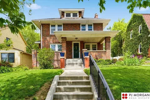 5106 Nicholas St, Omaha, NE 68132