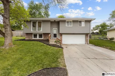 2122 N 121st St, Omaha, NE 68164
