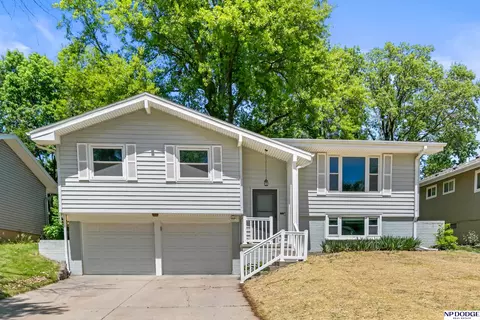 13924 Monroe St, Omaha, NE 68137